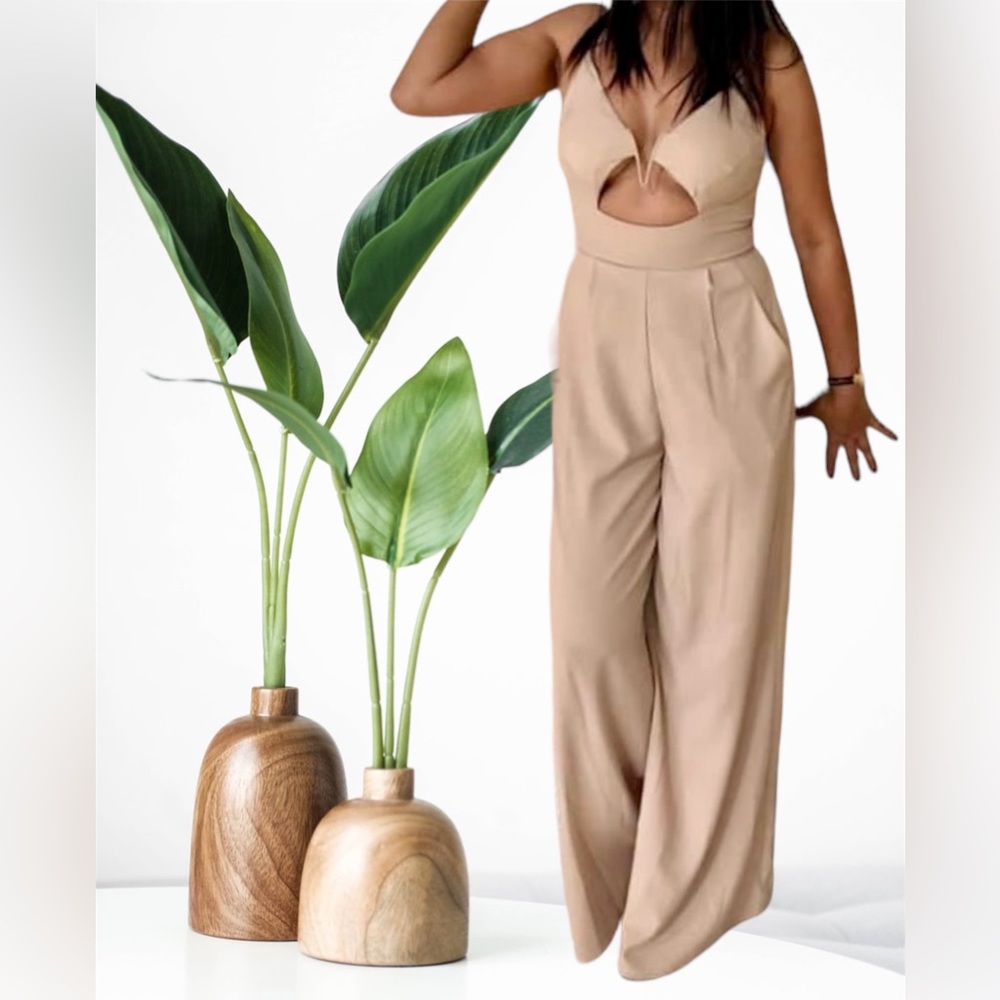 Love & Harmony Jumpsuit size Small